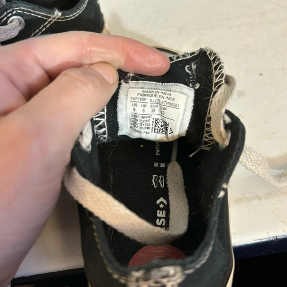 🛍️3/$30  Converse‎ all star low top black chuck Taylor’s in size 6 toddler - Picture 8 of 9